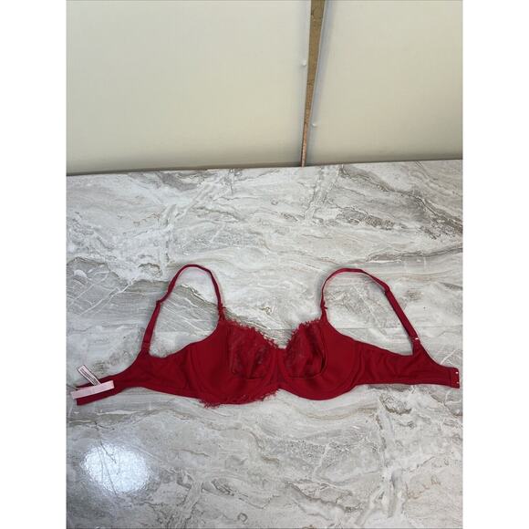 Victoria’s Secret Sz 36D DREAM ANGELS Wicked Unlined Lace Balconette Bra. - Picture 2 of 5